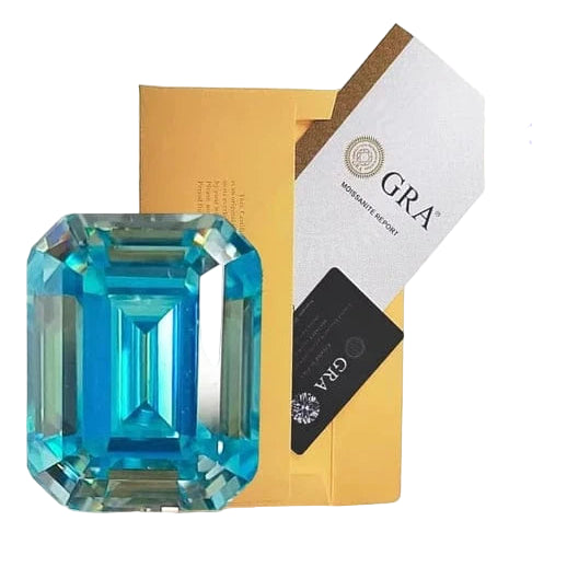 The Carat Cave Emerald cut / 8ct Sea Blue Lab Grown Diamond