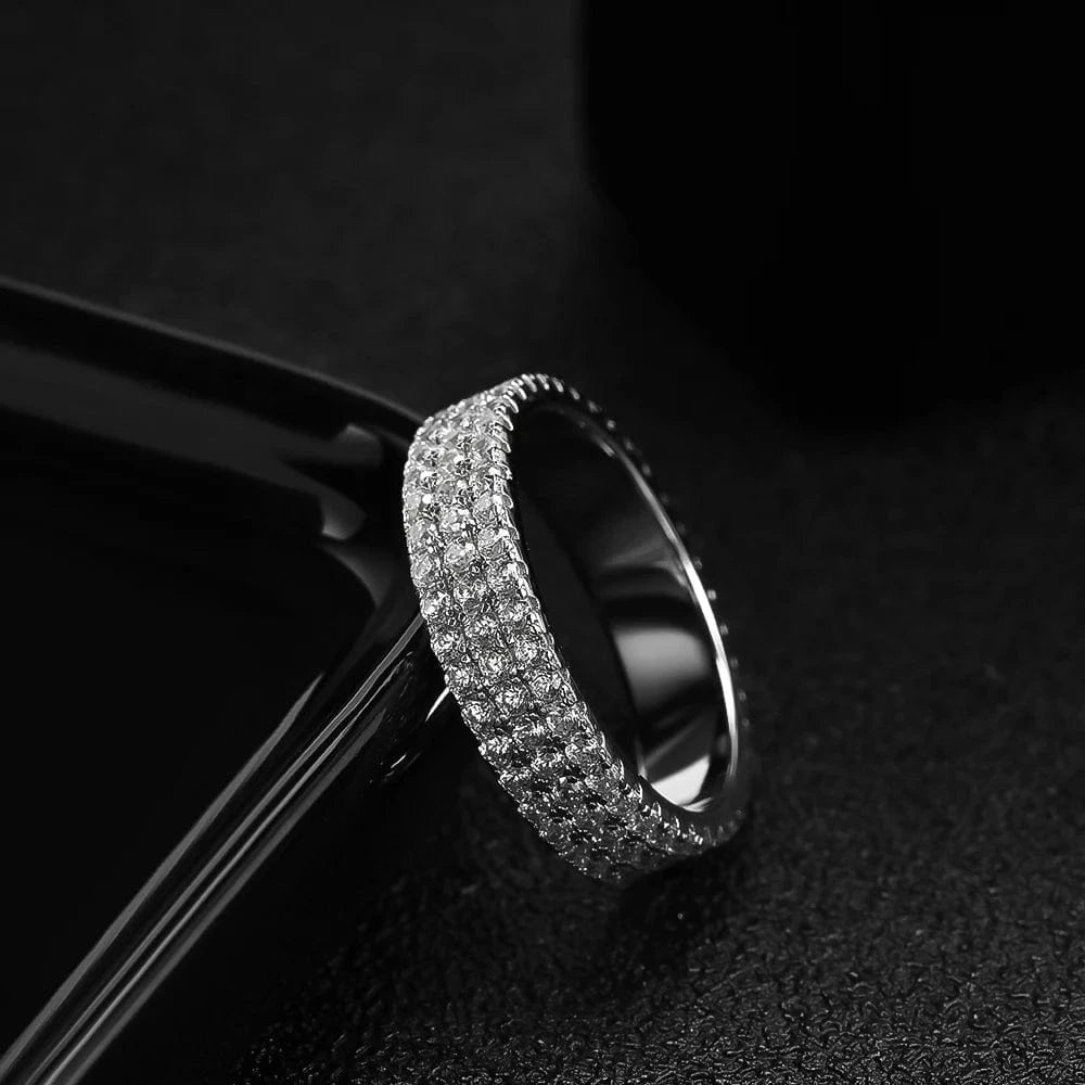 The Carat Cave KNOBSPIN Full Moissanite Ring 925 Sterling Sliver Plated 18k Eternity Band Hip Hop Rings for Woman Man Party Sparkling Jewely