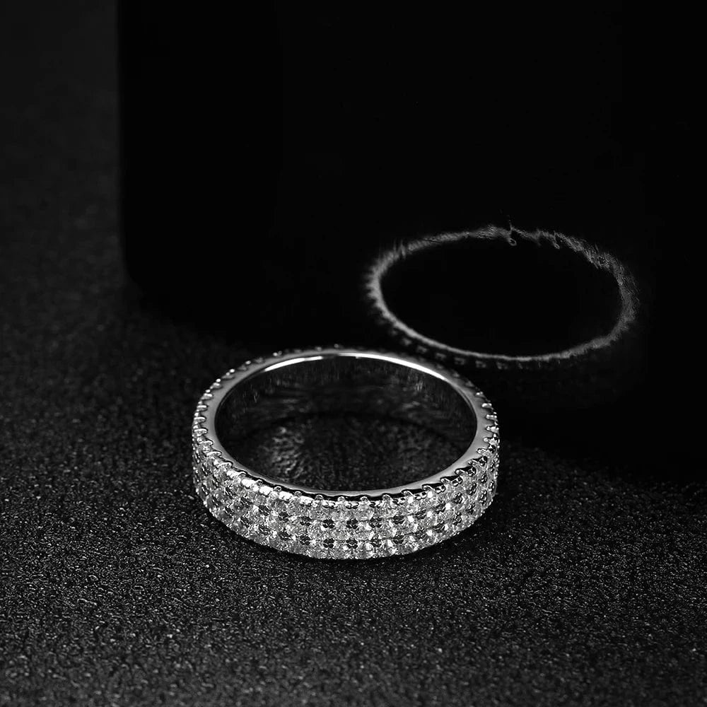 The Carat Cave KNOBSPIN Full Moissanite Ring 925 Sterling Sliver Plated 18k Eternity Band Hip Hop Rings for Woman Man Party Sparkling Jewely
