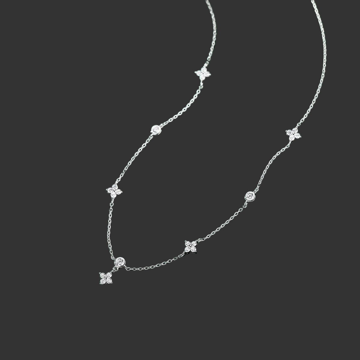 The Carat Cave Zircon Four-leaf Flower Chain Necklace for Women