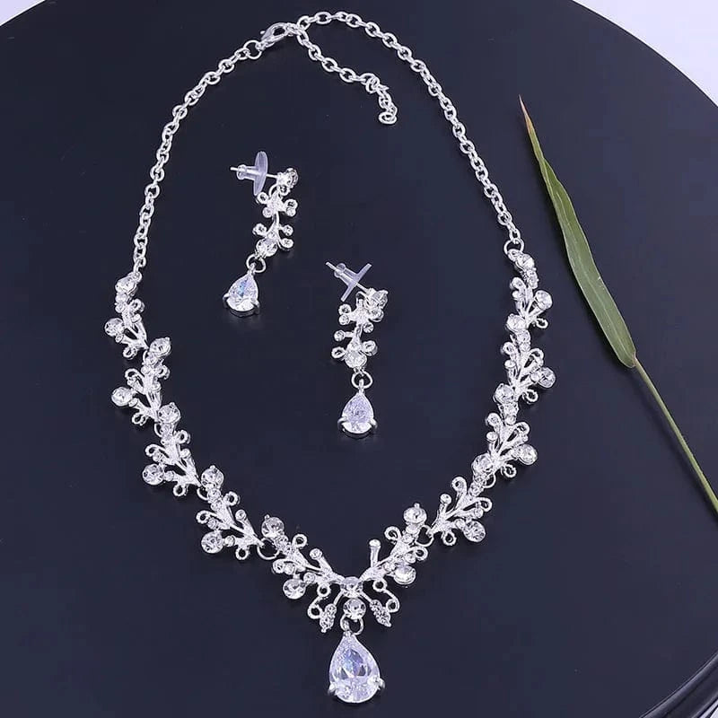 The Carat Cave Bridal Tiara & Jewellery Set – 4 Piece