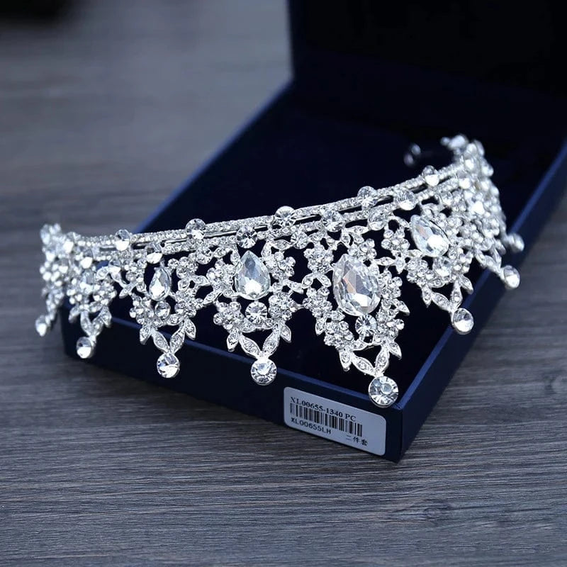 The Carat Cave Crystal Tiara – Silver Diadem