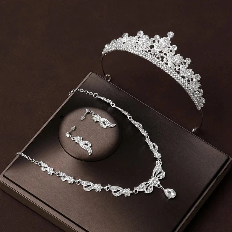 The Carat Cave Diamond Lace Set Bridal Tiara & Jewellery Set – 4 Piece