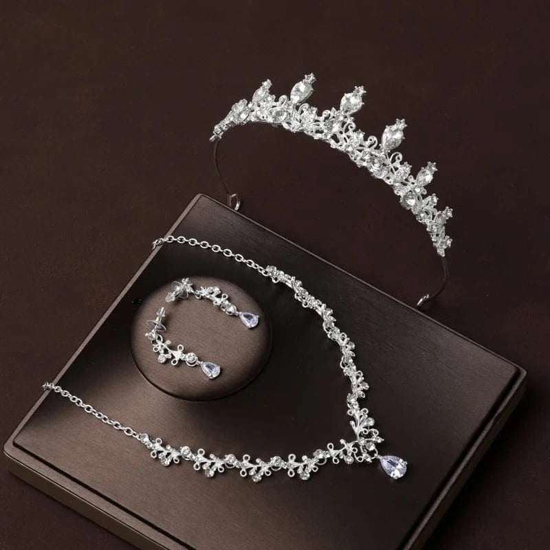 The Carat Cave Frosted Vine Set Bridal Tiara & Jewellery Set – 4 Piece