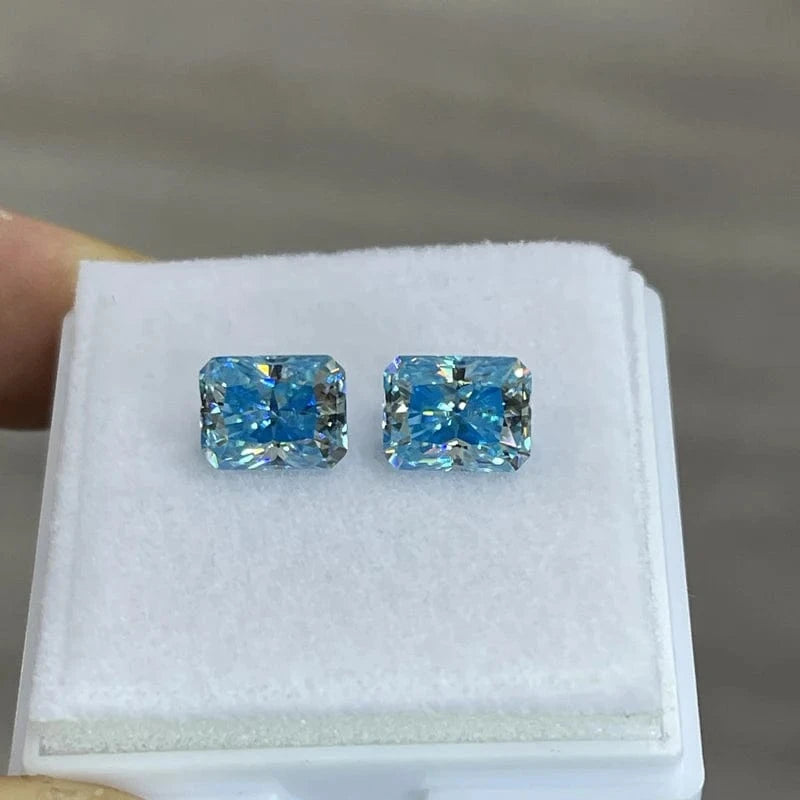 The Carat Cave Sea Blue Lab Grown Diamond