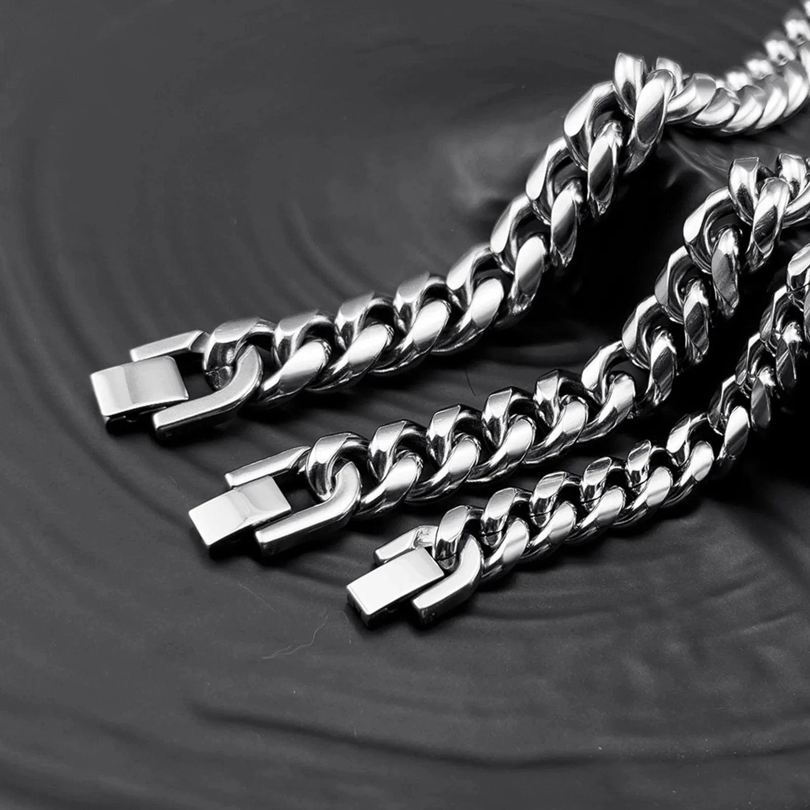 The Carat Cave Stainless Steel Cuban Chain Bracelet